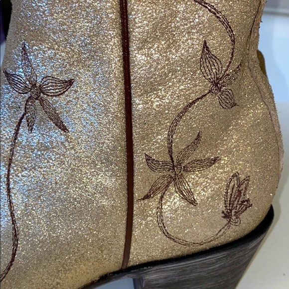 NIB Old Gringo metallic gold Flora Loca ankle boot - Picture 6 of 14